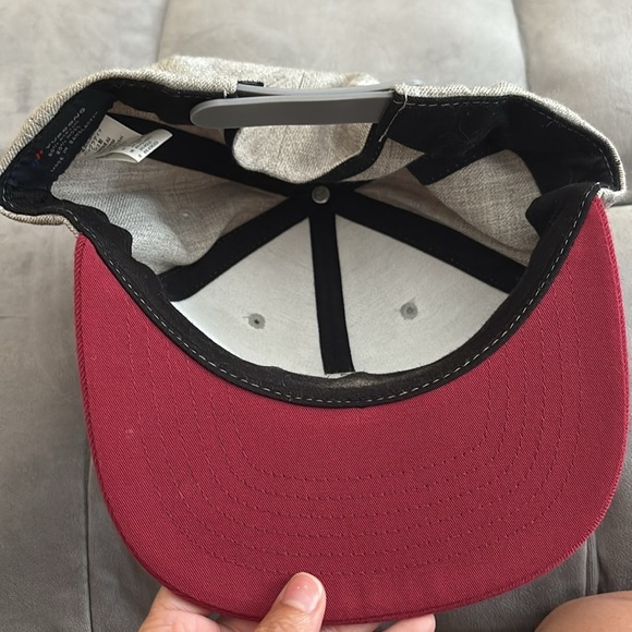 Vans Two-Tone Gray and Red Cap - Picture 2 of 5